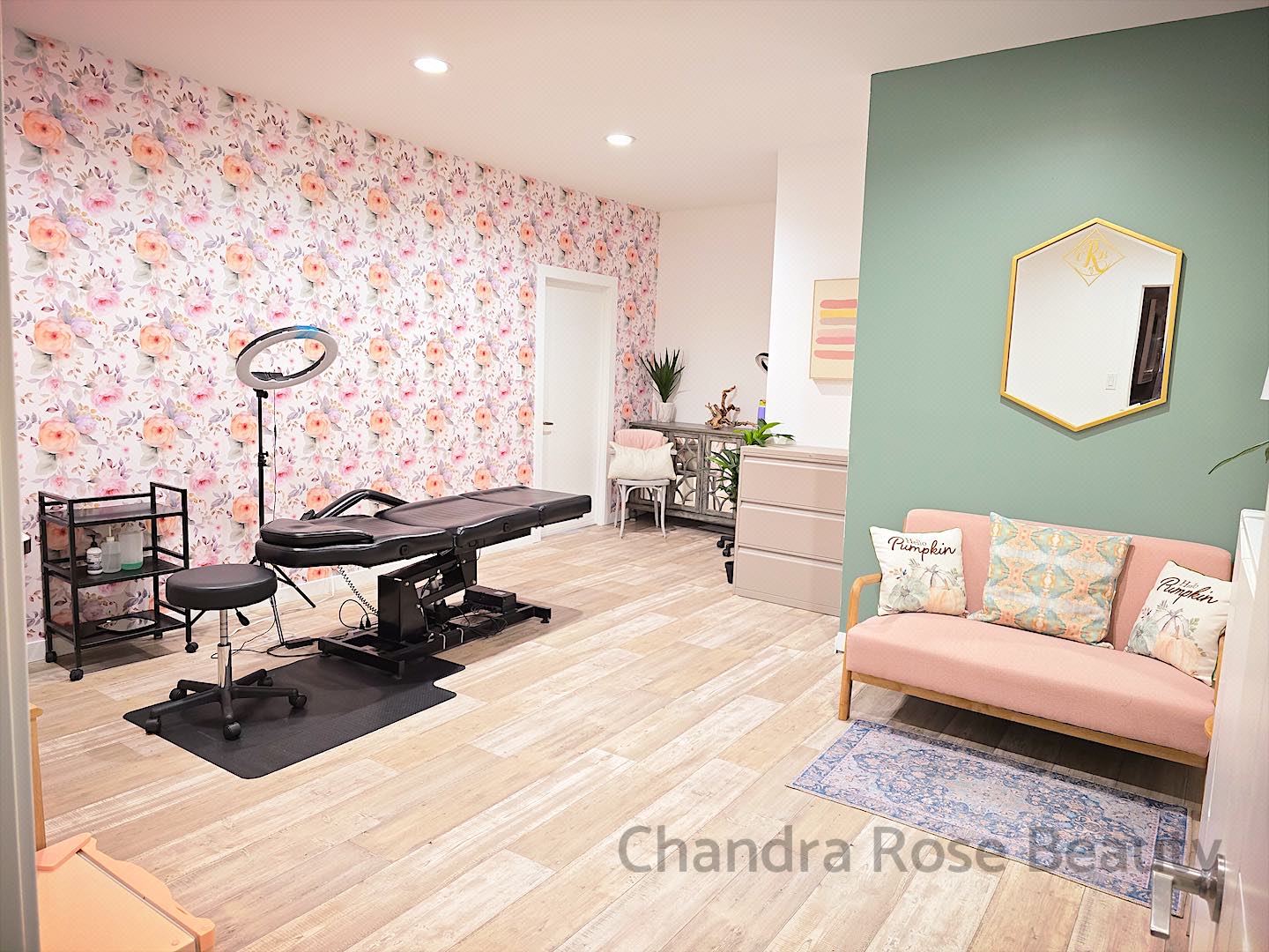 Room 3-squashed-1 Room 3 squashed 1